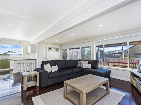 Driftwood House - Taree Accommodation 1