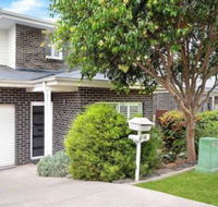 Saddleback Kiama restful with coastal views - Taree Accommodation
