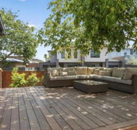 The Heart of Cosmopolitan Mornington - Taree Accommodation