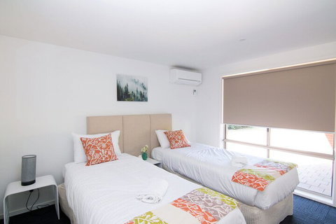 Paradise Waters - Yarrawonga - Taree Accommodation 7