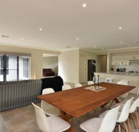 Angophora at the Vintage - Taree Accommodation