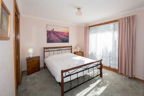 Chillax - Taree Accommodation 7