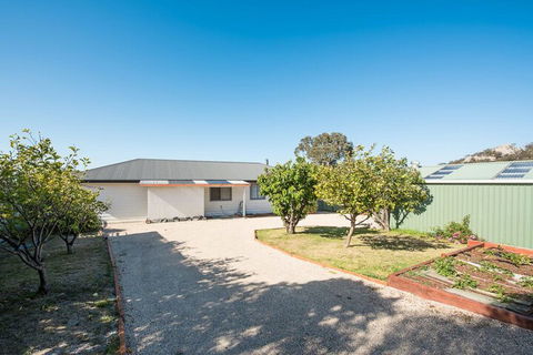 Chillax - Taree Accommodation 1