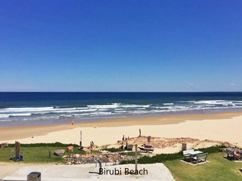 Relax At Pacific 1 / 26 Pacific Avenue Private Duplex With Enclosed Yard - Taree Accommodation 5