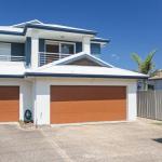 Relax At Pacific 1 / 26 Pacific Avenue Private Duplex With Enclosed Yard - Taree Accommodation 0