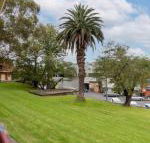 Miami Kiama couldnt be closer to Kiama CBD - Taree Accommodation
