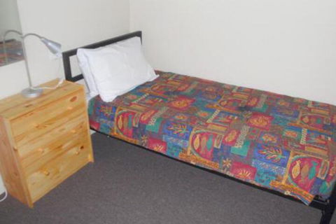 Andorra 1 - Taree Accommodation 6