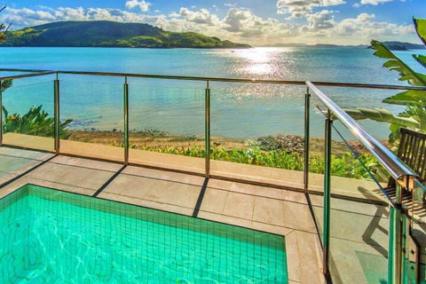 Yacht Club 19 Bijou De Mer 2 Buggies - Taree Accommodation 3