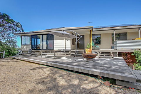 On The Hill At Metung - Taree Accommodation 1
