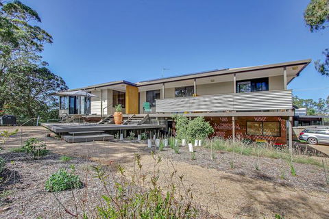 On The Hill At Metung - Taree Accommodation 2