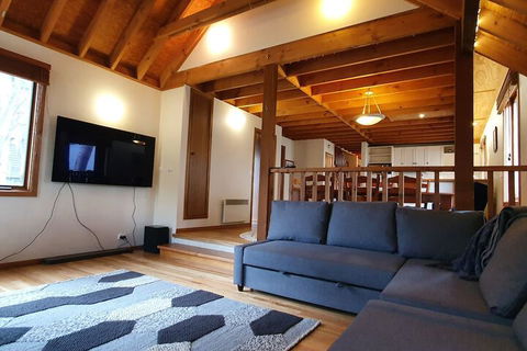 SNOWED INN Apartment - Taree Accommodation 6