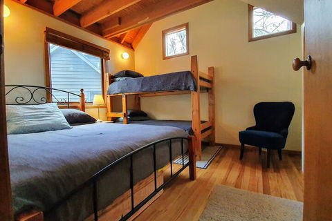 SNOWED INN Apartment - Taree Accommodation 4