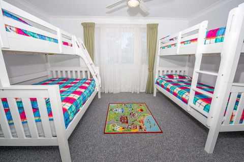 Ajax Avenue 2 / 35 Nelson Bay - Taree Accommodation 5