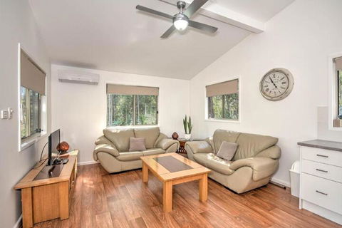 Oakey Creek Private Retreat - Taree Accommodation 3