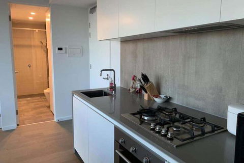 Avant Garde Living In The Heart Of The City - Taree Accommodation 3