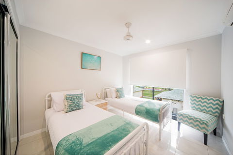 Airlie On Main Street Airlie Beach - Taree Accommodation 4