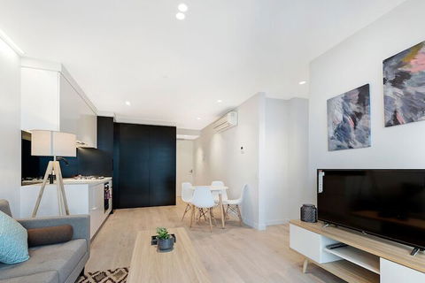 IFSuites (IFSTAYS) Light House Apartment - Taree Accommodation 4