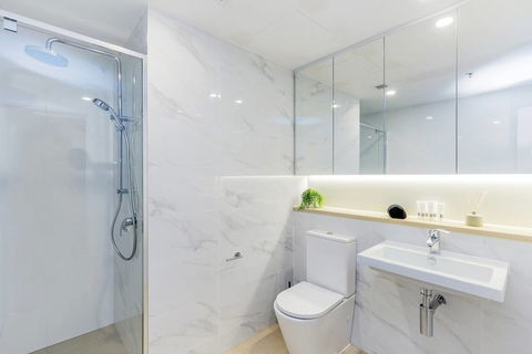 SKY Heart Of BNE City 2bed APT Pool& Gym Qbn222-18 - Taree Accommodation 5