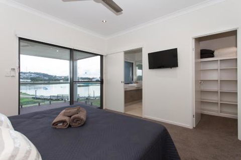 The Suite By The Cablepark - Taree Accommodation 2