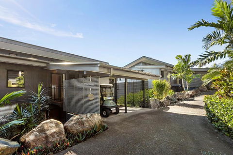Apartment 27 Shorelines On Hamilton Island - Taree Accommodation 6