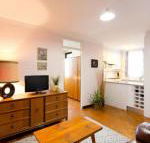 The Local Fremantle Apartment - Taree Accommodation
