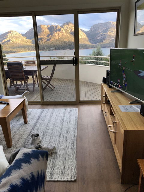 Freycinet Beach House - Taree Accommodation 3