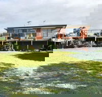 Seahouse - Taree Accommodation