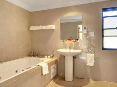 Anchorage AtHarbourside Magnificent Views - Taree Accommodation 1