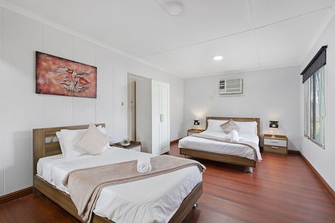 The Gazebo Place - Spacious 4 Bedroom Near Murray River - Taree Accommodation 3
