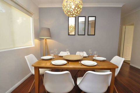 Parramatta Lennox 2 Bedroom - Taree Accommodation 6