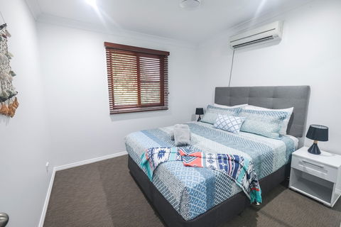 Absolute Airlie Airlie Beach - Taree Accommodation 6