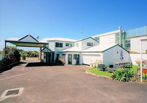 Coastal Motel - Taree Accommodation 2