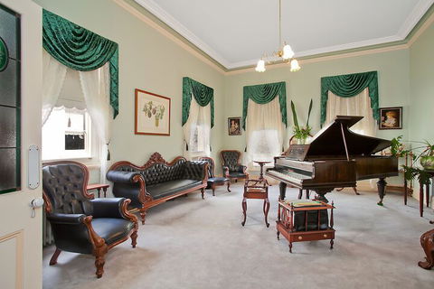 Merton Manor Exclusive Bed And Breakfast - Taree Accommodation 4