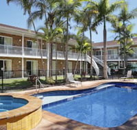 Aston Motel Yamba - Taree Accommodation