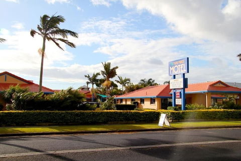 Yamba Twin Pines Motel - Taree Accommodation 0