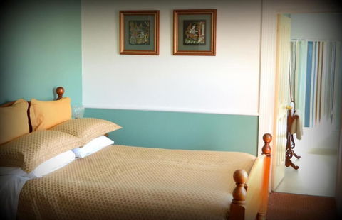 Meredith House - Taree Accommodation 5