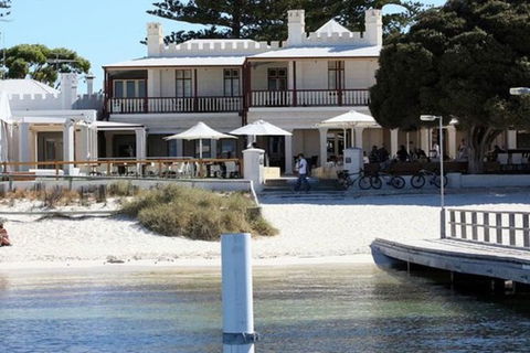 Hotel Rottnest - Taree Accommodation 6
