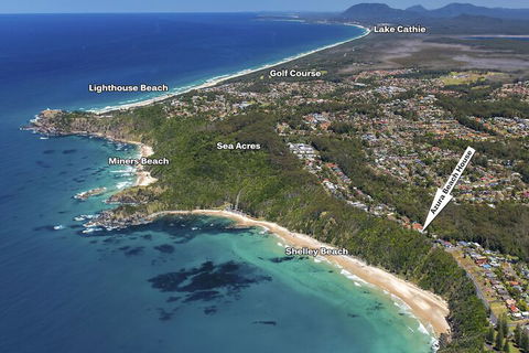 Azura Beach House B&B - Taree Accommodation 2