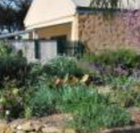 Brayfield Cottage - Taree Accommodation