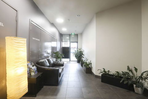 Alston Apartments Hotel - Taree Accommodation 4