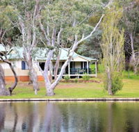 Bushy Lake Chalets - Taree Accommodation