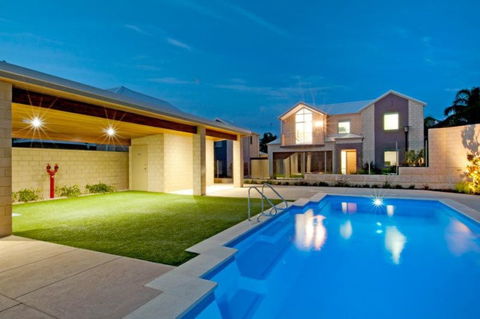 Serenity On The Terrace - Taree Accommodation 5