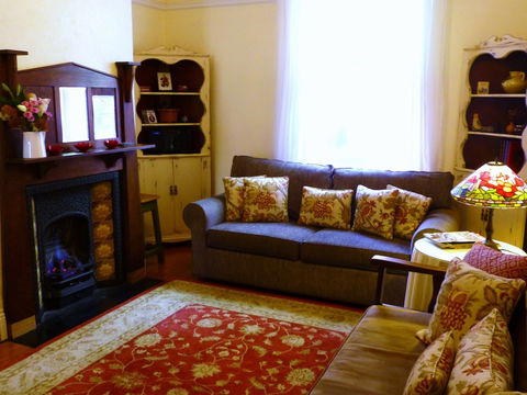Hills Havens Cottages - Taree Accommodation 3