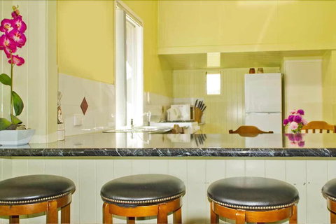 Lee Farm Stay Cottages - Taree Accommodation 4