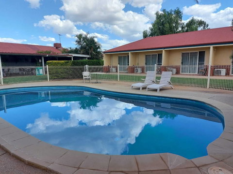 Emerald Explorers Inn - Taree Accommodation 0