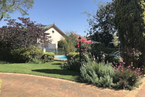 Country Apartments - Taree Accommodation 0