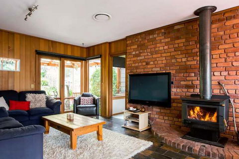 Adriennes Country Retreat - Taree Accommodation 4