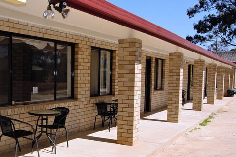 Civic Motor Inn - Taree Accommodation 5