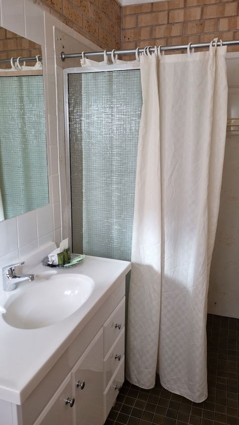 Lone Pine Motel - Corowa - Taree Accommodation 5