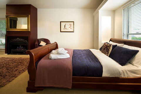 Zen Suite - Taree Accommodation 0